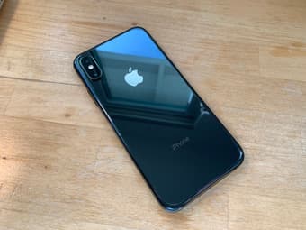 Like-new iPhone XS 64GB, AT&T 3