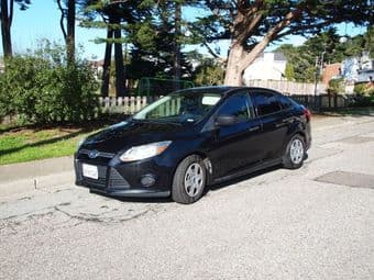 Ford Focus S 2013 - manual transmission 1