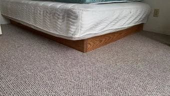 Free Queen size mattress 2