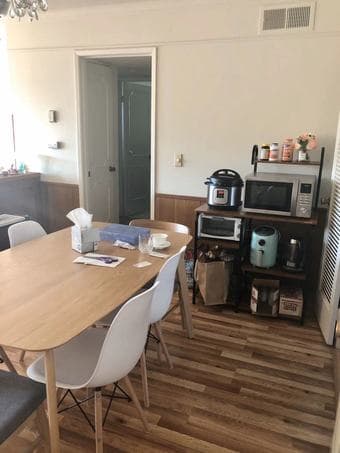 Short-Term Furnished Room in Central Mountain View 3
