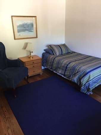 Furnished room for rent 2