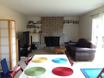 1 Large Bdrm in a 3BD/2BA house - 10min walk to PA Caltrain 2