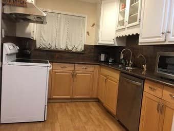 Palo Alto Park Blvd room PhD/Postdoc/R&D Professionals and 3