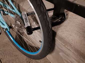 Women's Bike Townie Electra 7D step 2
