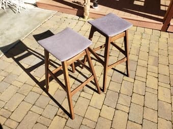 Beautiful wooden bar chairs 1