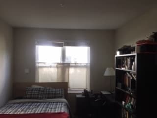 Bedroom+Private Bath in Spacious Mountain View 2BR (Apr/May) 1