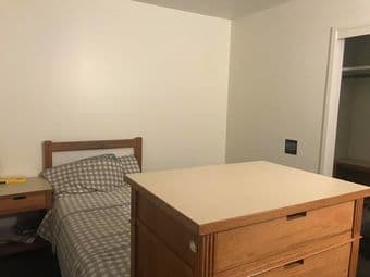 HUGE single room on campus for Stanford grads-SPRING[+summer optional] 1