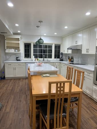 One bedroom with shared balcony in 3b/2.5b townhouse in Cupertino 1