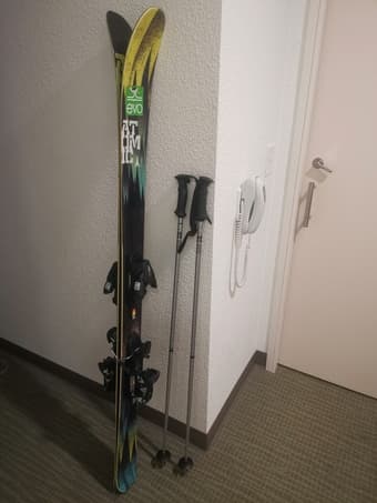 Ski package (Skis+Ski poles+Ski Bag) 2