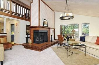 [HOUSING] $1081 Bedroom available in big Los Altos Hills home 1