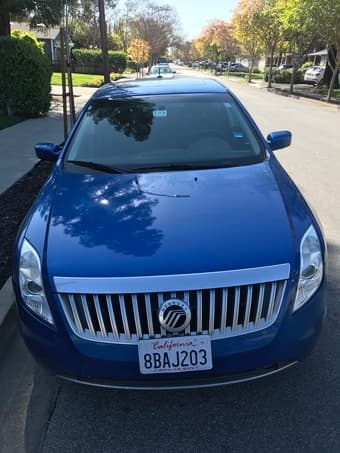 2011 Mercury Milan for sale excellent condition 2