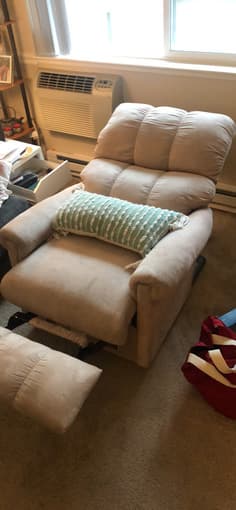 Recliner with removable back for easy transport (with free pillow!) 2