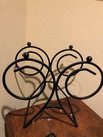 3-bottle classy wine rack 1