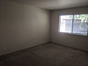 A room in 2B1B apartment in Mountain View 1