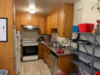 Sunnyvale one room in 2B/1.5B condo 1