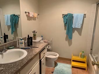 Sunnyvale one room in 2B/1.5B condo 3