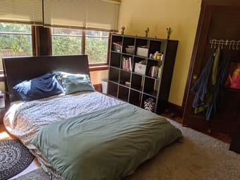 Room in a 6 bd/2ba house in Downtown Palo Alto 3