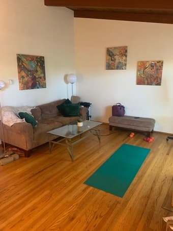Palo Alto room near downtown available immediately for $1300/month 2