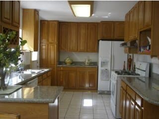 *Palo Alto 6BR/3.5BA Group Home - Avail. mid-June (Sublease allowed)* 1