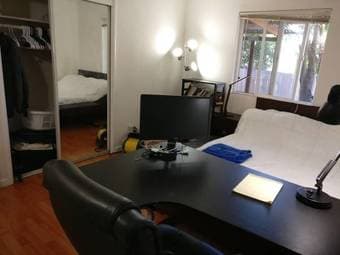 3 Rooms Available $890.00/Room - June 1st 1