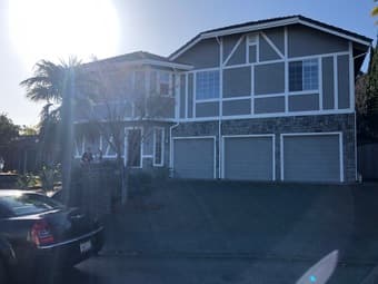 $1200 Discounted room for rent in Emerald Hills (Short term/long term) 2