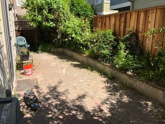 Spacious house in E Palo Alto, near shopping plaza and the Bay Trail 1