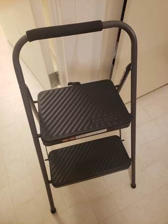 Electronic garage sale: step stool, broom & dustpan, couch cover 2