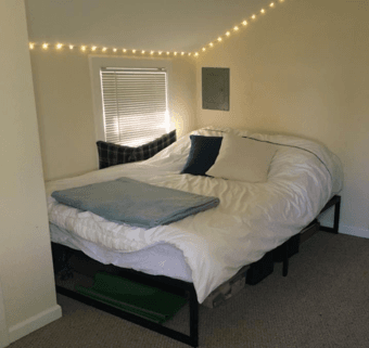 Bed and matress, and small desk in good condition! 1