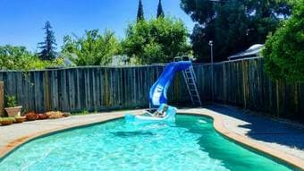 $1300 July 1 - Share this gorgeous house w/Pool & Hot Tub (redwood cit 2