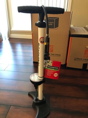 Floor pump for bikes etc. - Schwinn brand 1