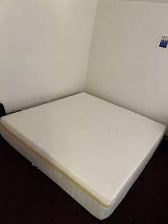 Helix Dawn King Mattress 1