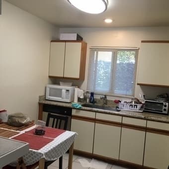 Room in 2-Bedroom Townhouse in Palo Alto for Female 2