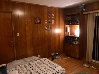 Large room in spacious Palo Alto house - 930 1