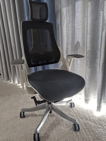 Ergo office chair brandnew 1