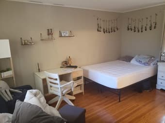 Spacious house in Palo- Alto (5B/3B), rooms available -- $1,600 3