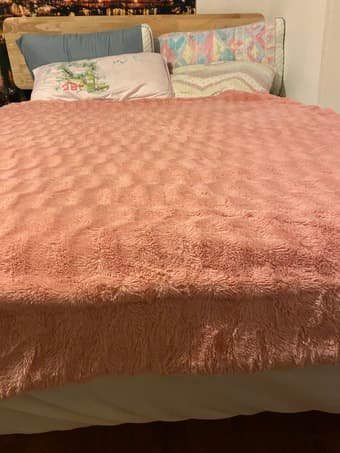 Pink Furry Comforter Throw Blanket 2