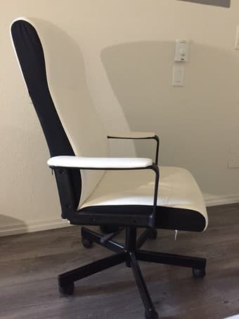 (MOVE OUT SALE) IKEA: Swivel chair: MILLBERGET 3