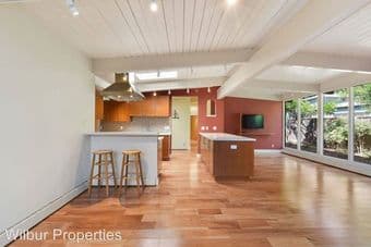 Large room for rent in newly renovated home <10 minutes from Stanford 2