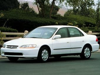 1999 Honda Accord Automatic - $2000 1