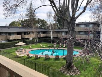 Converted living room with shared bathroom in Palo Alto 2