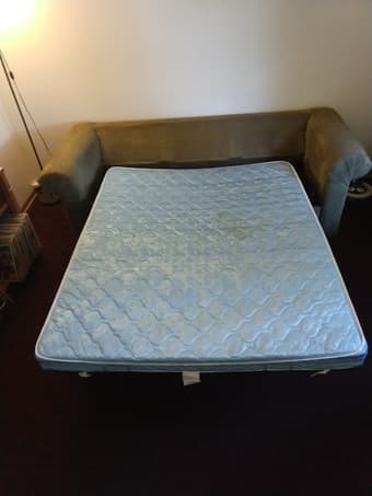 Couch w/ Sofa Bed 2