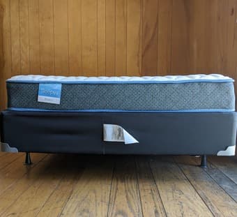 Full-sized bed 2