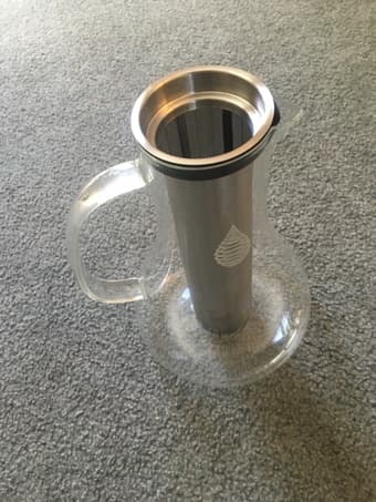 Glass water pitcher, filter, alkalizer 3