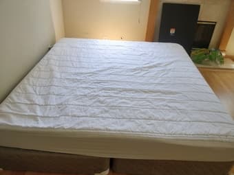 King size mattress and box springs 1