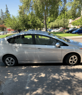 2015 Prius 55k miles excellent condition 2
