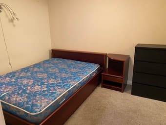 1Br/1Ba in 2Br/2Ba Menlo Park apartment near Stanford, available now! 2