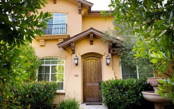 1 Room for Rent in Beautiful Menlo Park House for lease starting 7/28 1