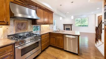 1 Room for Rent in Beautiful Menlo Park House for lease starting 7/28 3