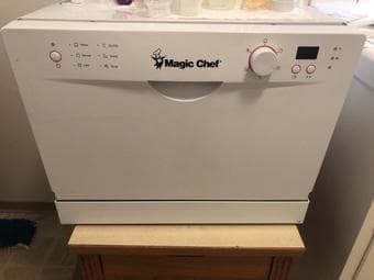 Counter top dishwasher | Move out sale 1