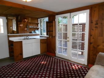 COTTAGE IN MENLO PARK IN LOVELY NEIGHBORHOOD 2